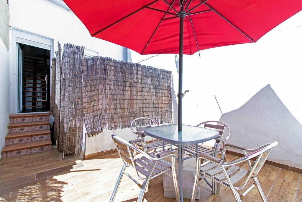 Acogedor Duplex Con Terraza Interior En La Playa Apartment Valencia Bagian luar foto